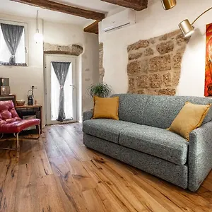 La Bartolomea & Pensión Pitigliano