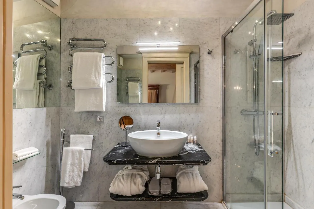 Hotel Santa Marta Suites ميلان